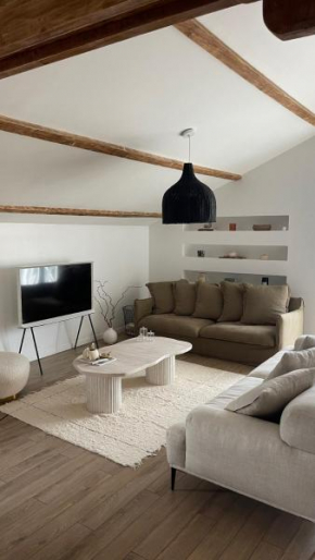 Casa Familia